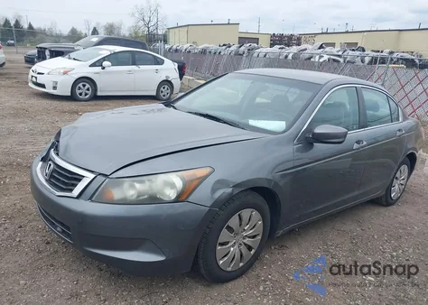 2010 Honda Accord 2.4 Lx z USA, uszkodzony, nr VIN 1HGCP2E33AA082116